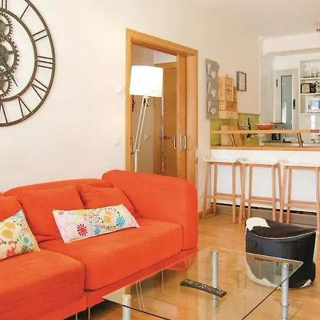Beautiful In With Kitchen *