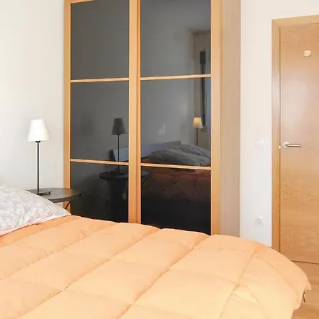 2 Bedroom Cozy In * Llanes