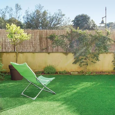 Appartement 2 Bedroom Stunning In *